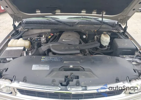 2004 Chevrolet Tahoe Lt from USA, damaged, VIN 1GNEC13Z34J241104